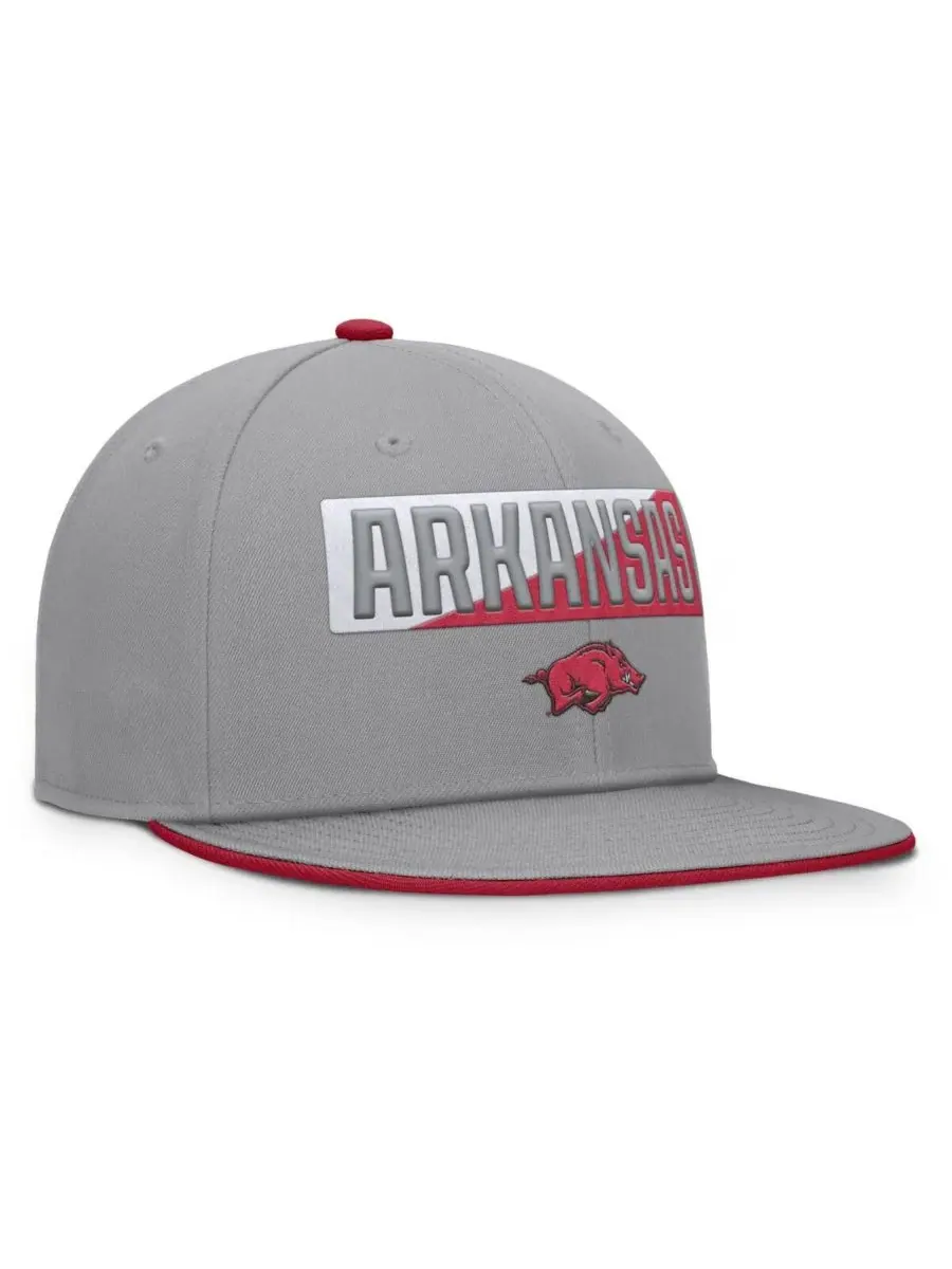 Fanatics Мужская серая бейсболка Arkansas Razorbacks Duo Snapback — изображение 2 из 4, серый