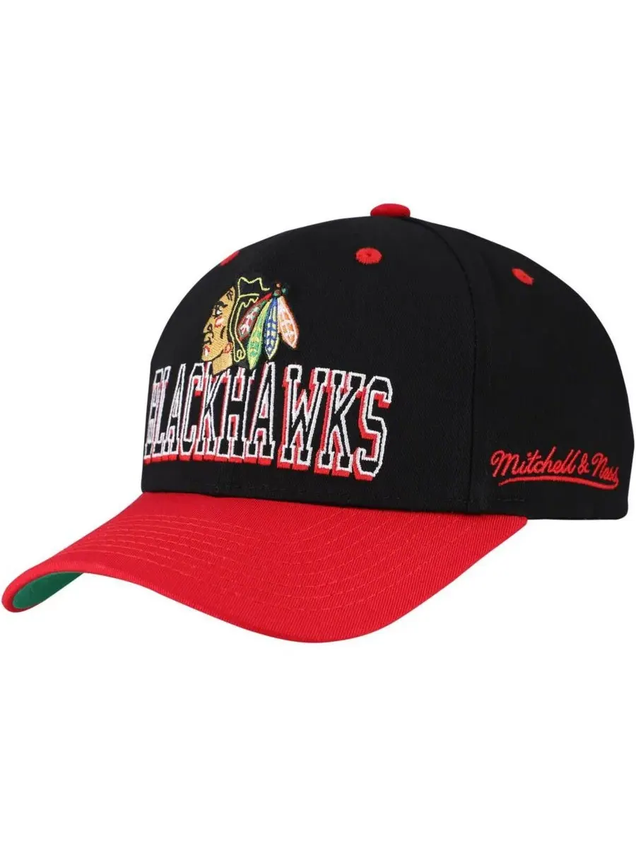 Mitchell & Ness Мужская кепка Chicago Blackhawks черно-красного цвета с двухцветной регулируемой — изображение 1 из 4