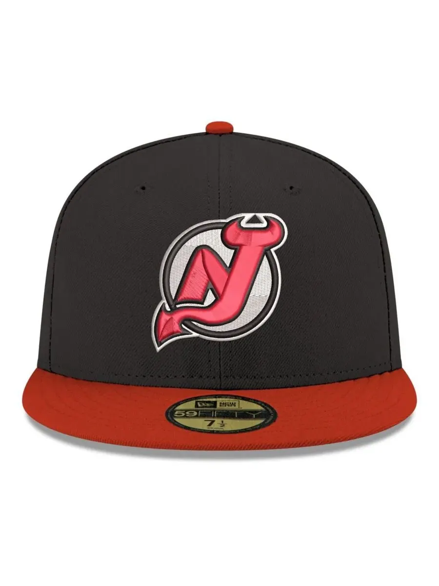 Кепка с высокой тульей и плоским козырьком New Jersey Devils Core Logo Two-Tone 59FIFTY New Era — изображение 2 из 4
