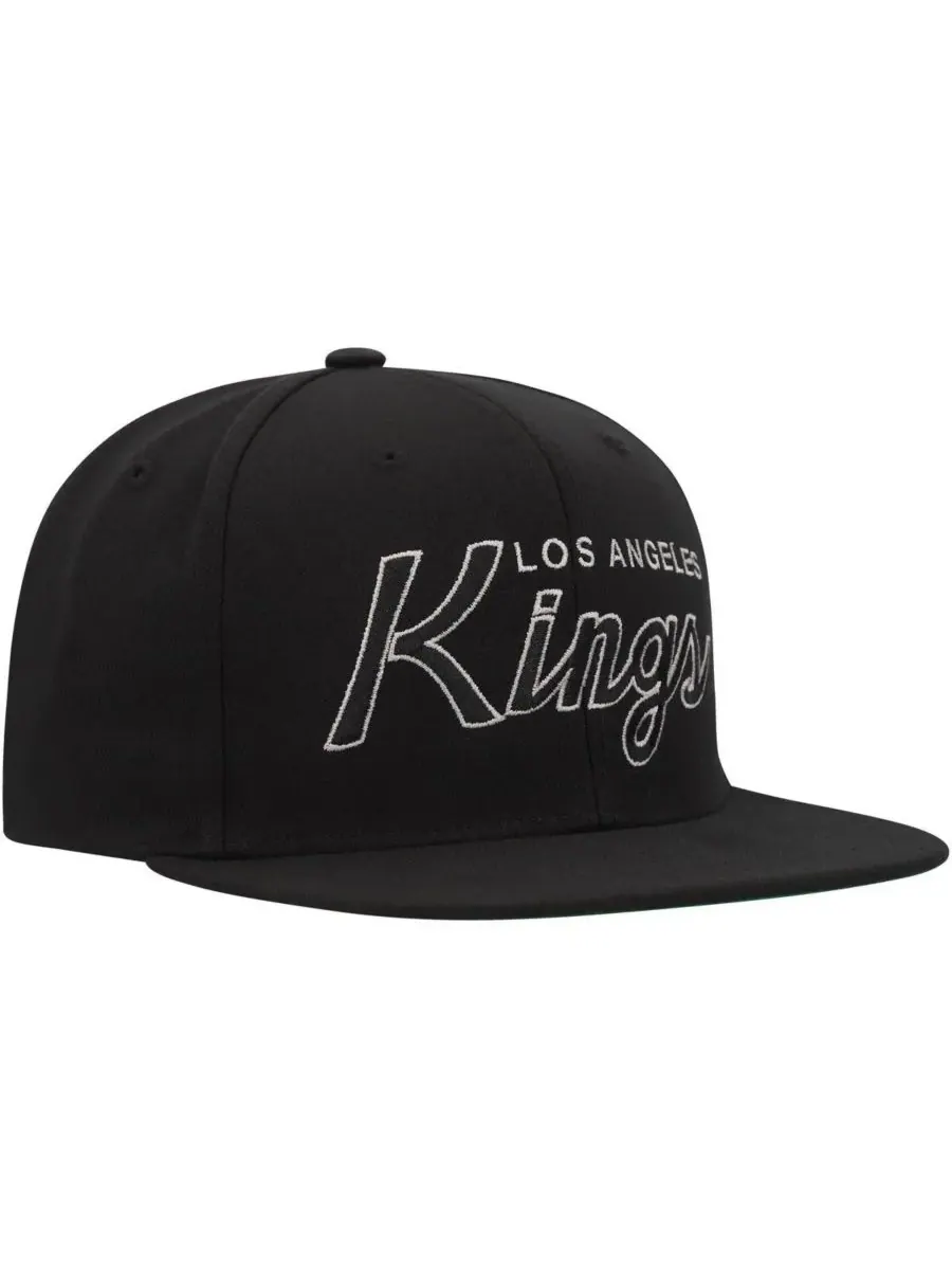 Mitchell & Ness Мужская черная кепка-бейсболка Los Angeles Kings Core Team Script 2.0 с — изображение 3 из 4, черный