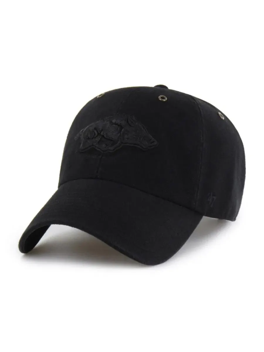 Кепка из плотного хлопка с вышивкой Arkansas Razorbacks Clean Up '47 Brand — изображение 1 из 4, черный