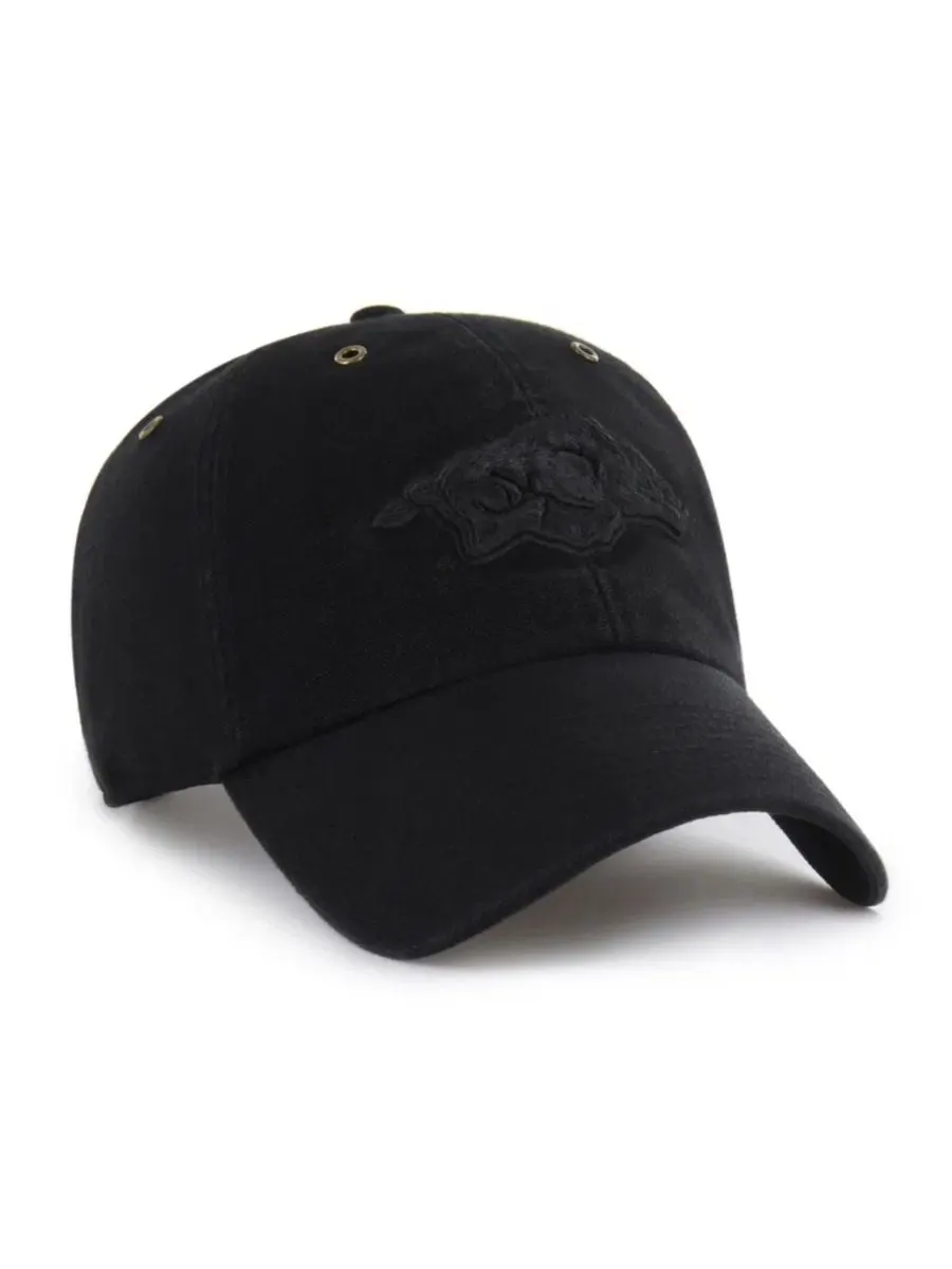 Кепка из плотного хлопка с вышивкой Arkansas Razorbacks Clean Up '47 Brand — изображение 4 из 4, черный