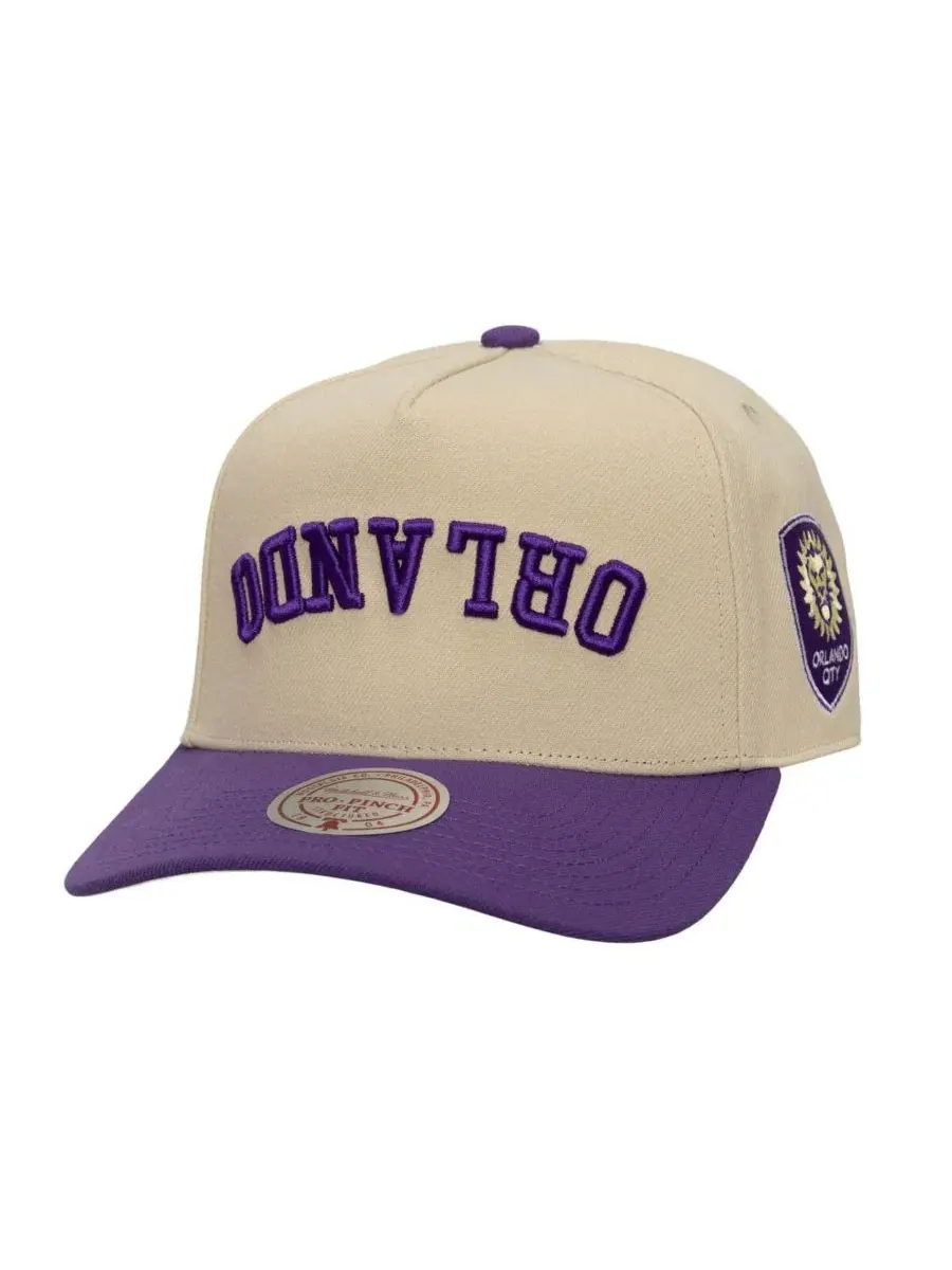 Кепка-снэпбек с вышивкой Orlando City SC Mitchell & Ness — изображение 1 из 2, кремовый фиолетовый