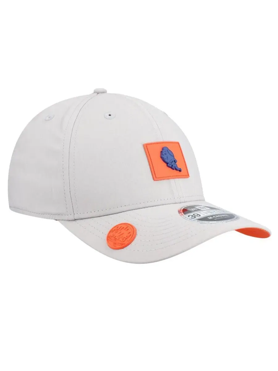 Кепка New York Mets 2026 Clubhouse Alternate 39THIRTY Flex New Era — изображение 3 из 4, серый
