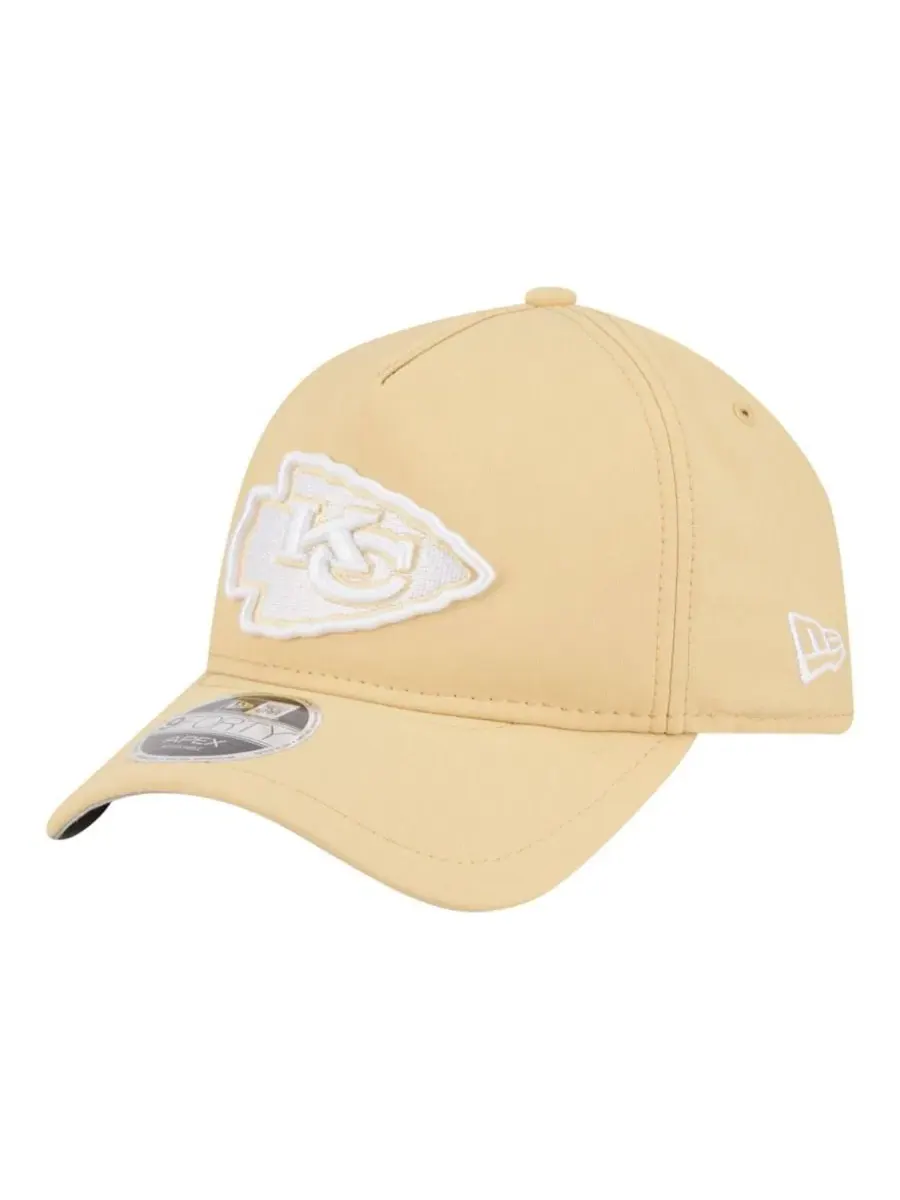 Бейсболка с вышитым логотипом Kansas City Chiefs New Era — изображение 1 из 5, бежевый