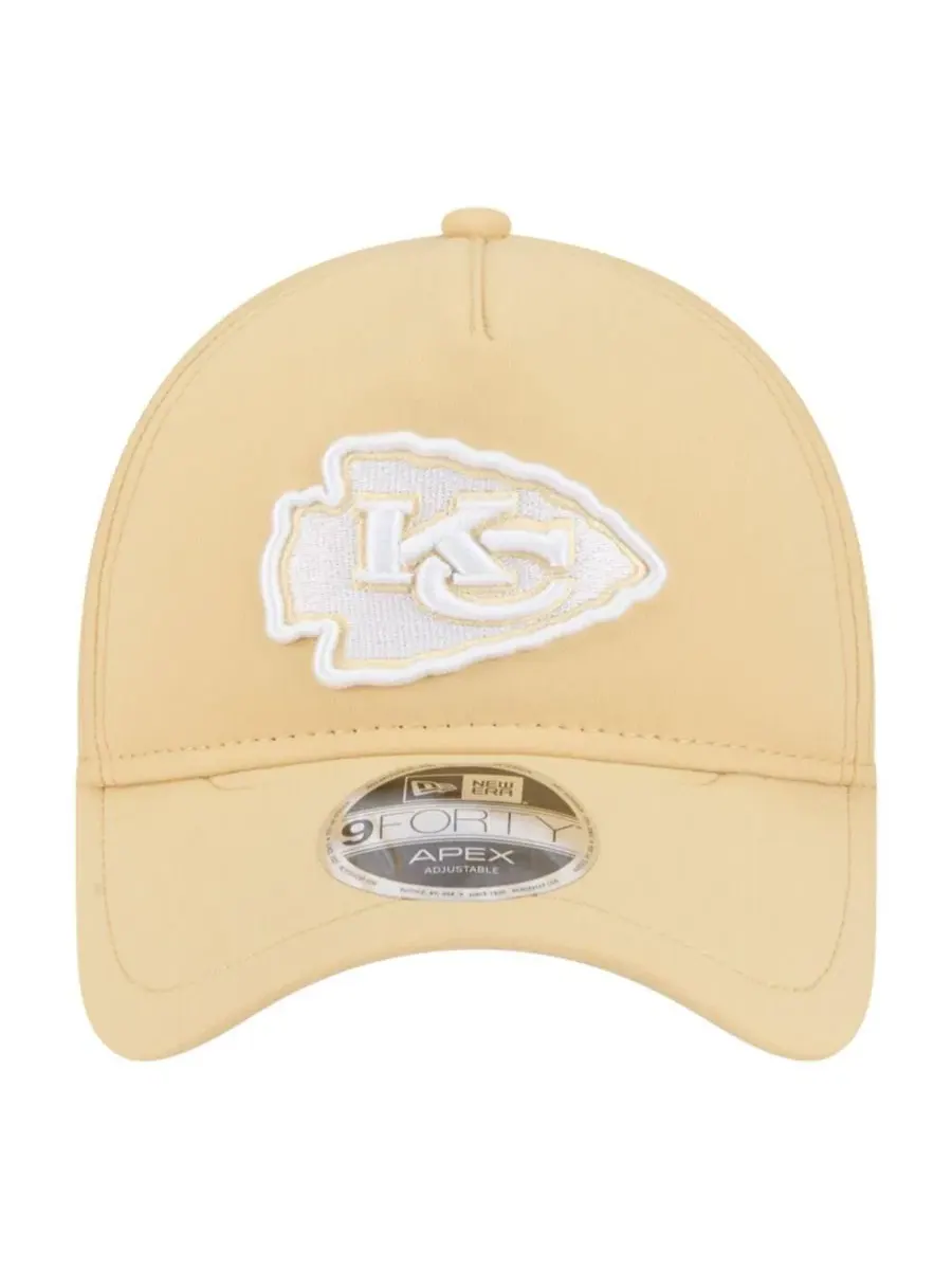 Бейсболка с вышитым логотипом Kansas City Chiefs New Era — изображение 2 из 5, бежевый