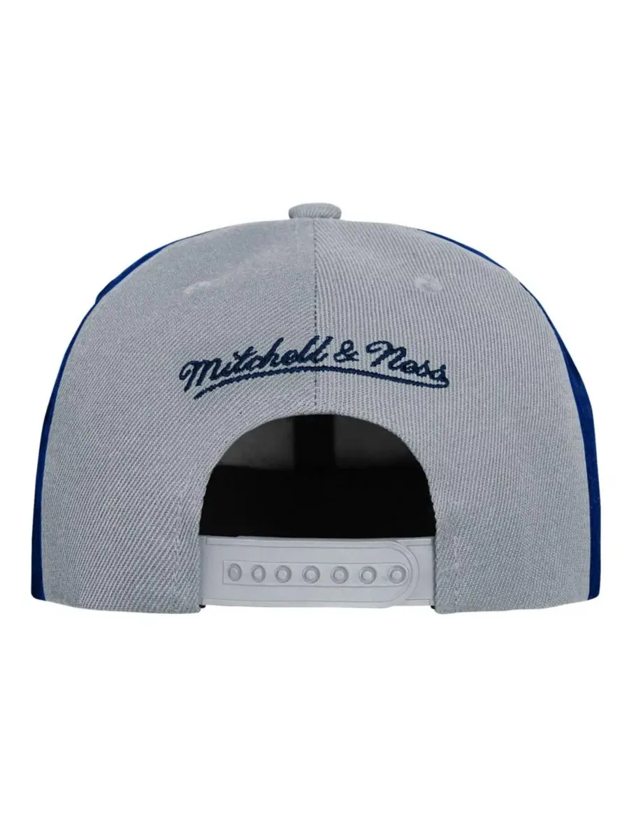 Кепка-снэпбек с вышивкой Toronto Maple Leaf's Mascot Mitchell & Ness — изображение 2 из 3, темно-синий