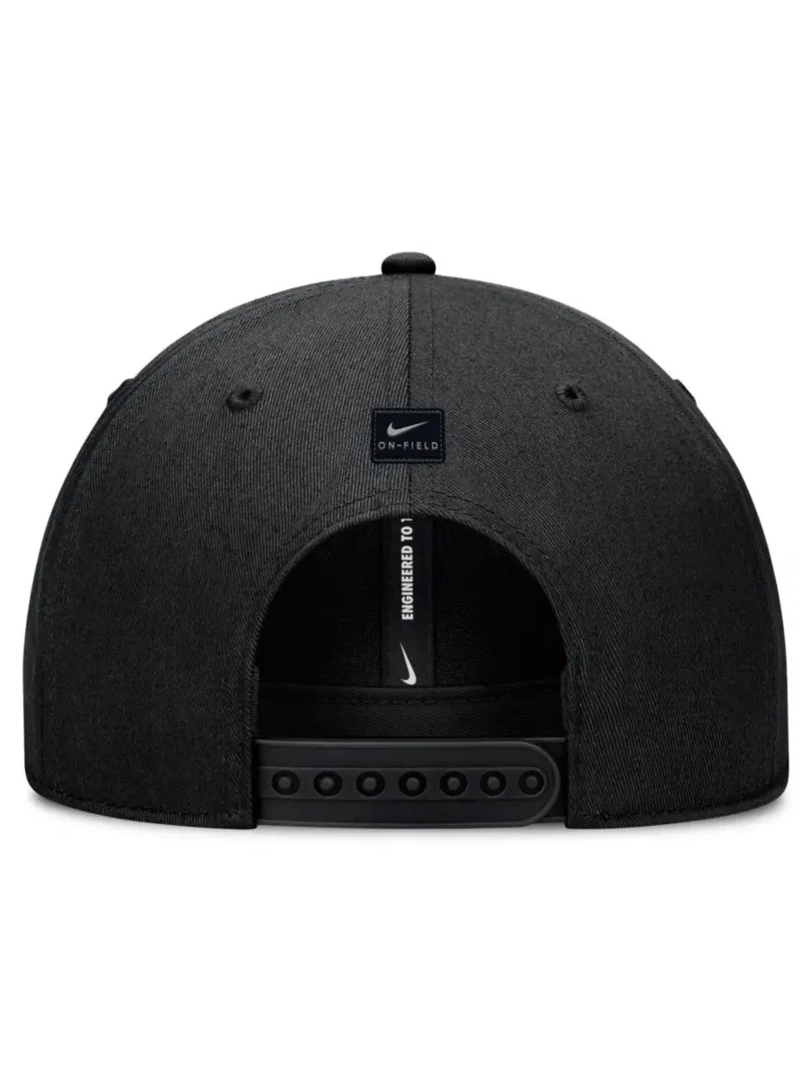 Кепка Nike Georgia Bulldogs 2026 On-Field Gameday Rise — изображение 4 из 4, черный