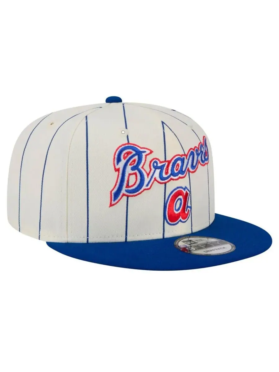 New Era Мужская белая бейсболка Atlanta Braves в полоску 9FIFTY с регулируемой застежкой — изображение 4 из 5, белый