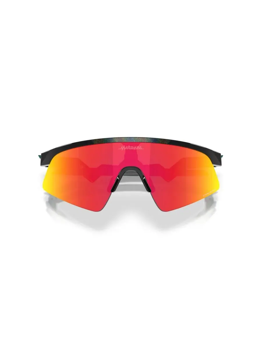 Детские солнцезащитные очки Resistor Sweep из коллекции Patrick Mahomes II, OJ9015 Oakley JR — изображение 5 из 8, черный