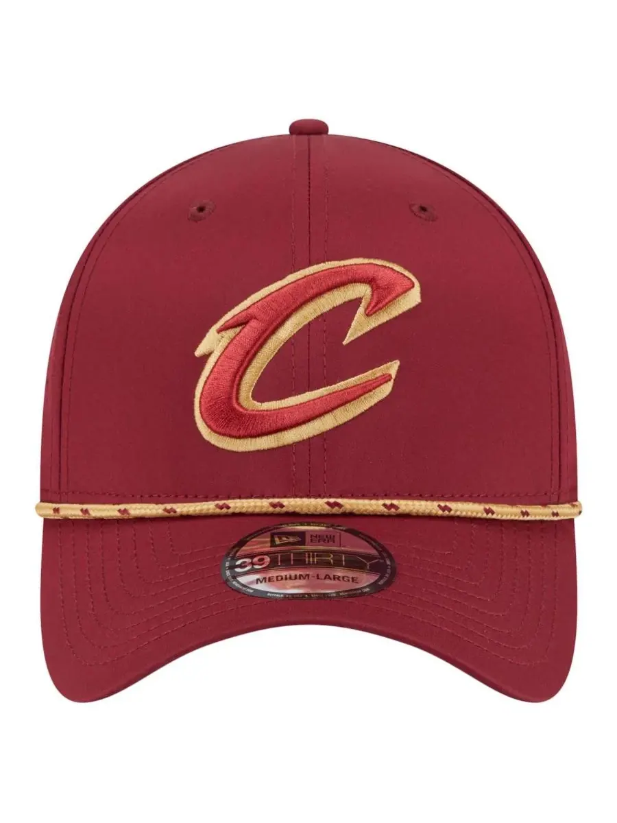 New Era Мужская кепка Cleveland Cavaliers Featherweight Poly Rope Flex 39Thirty винного цвета — изображение 5 из 5, красный