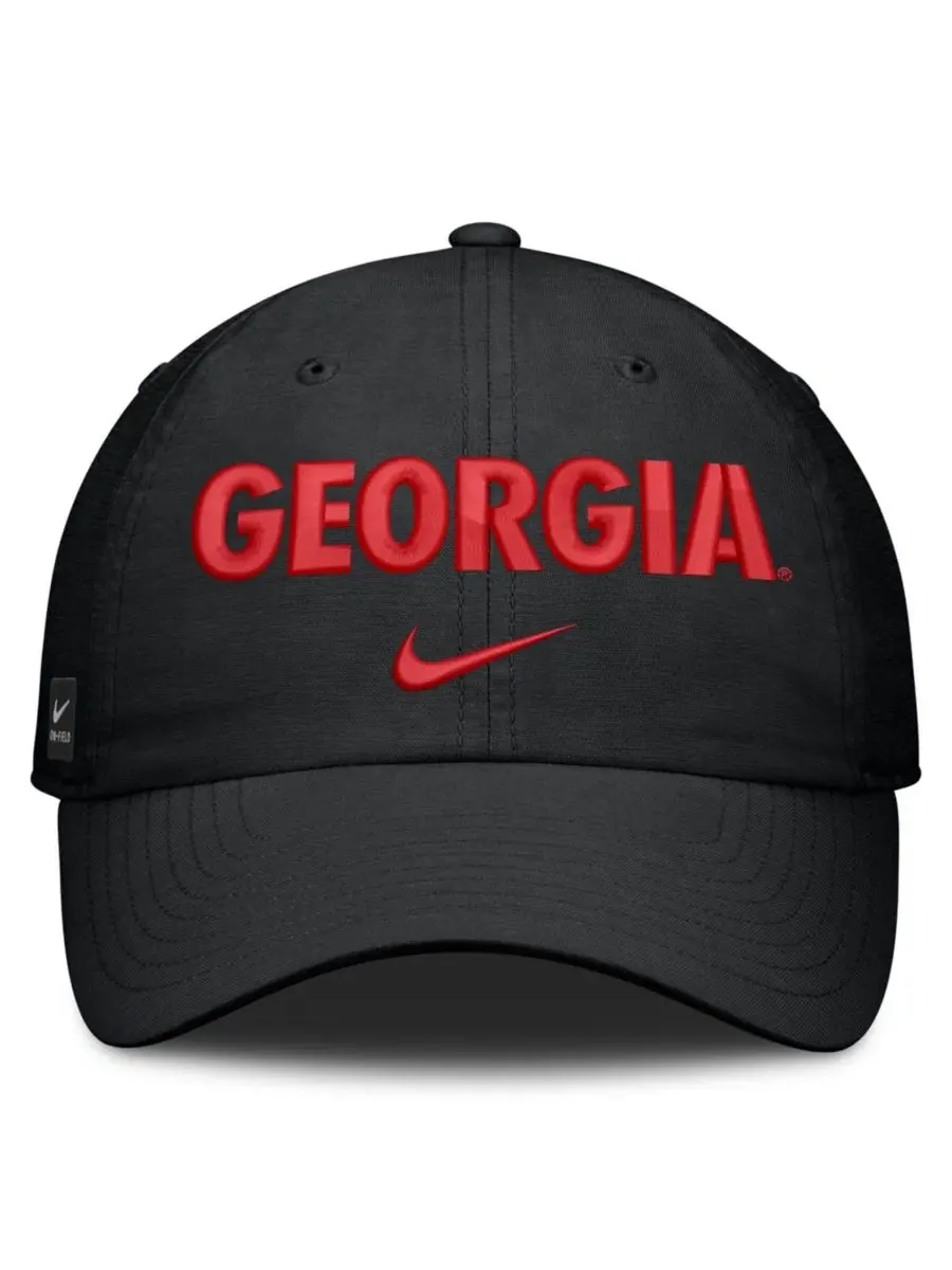 Кепка с вышивкой Georgia Bulldogs 2026 On-Field Gameday Club Nike — изображение 2 из 4, черный
