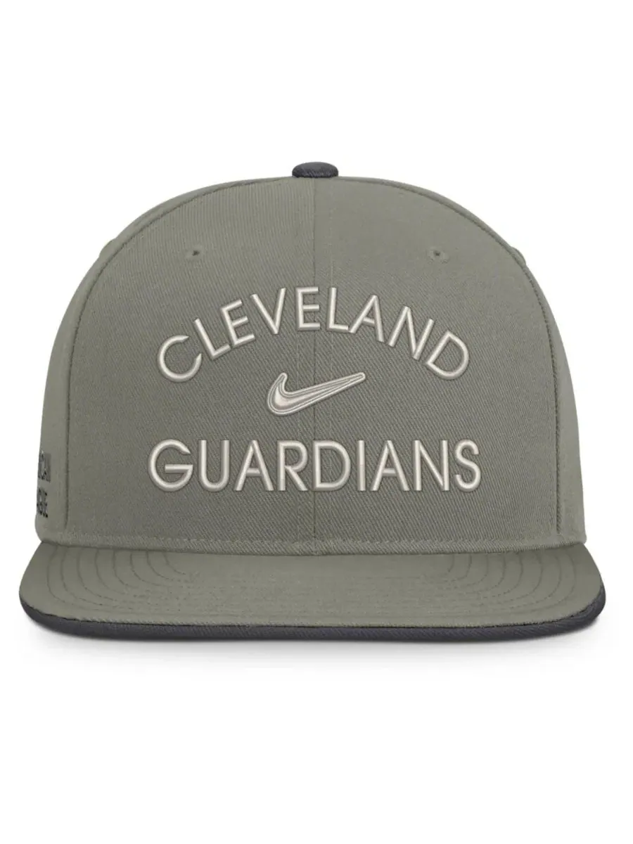 Кепка Nike с надписью Cleveland Guardians, серая — изображение 2 из 4, серый