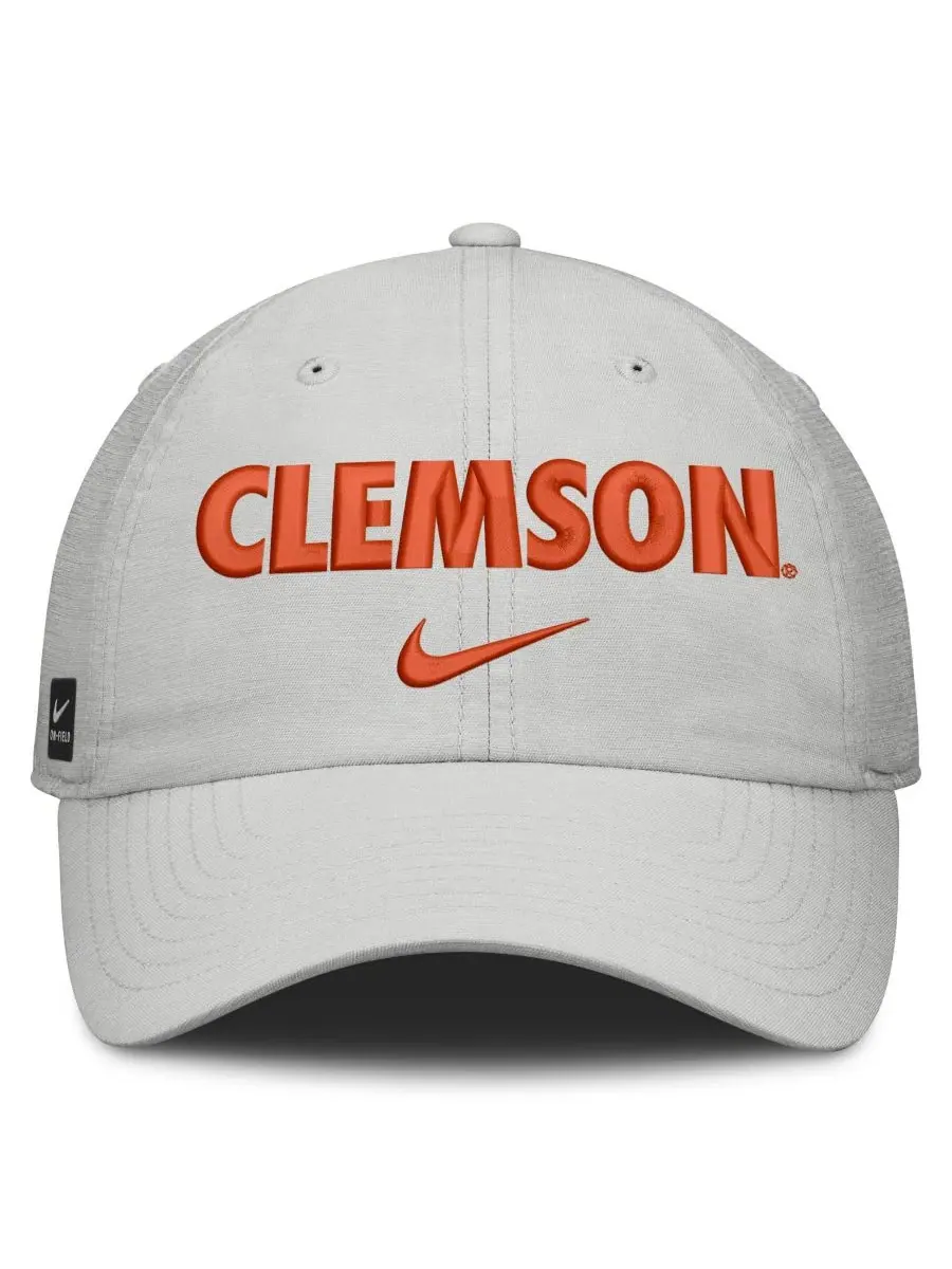 Бейсболка Nike Clemson Tigers 2026 On-Field Gameday Club — изображение 2 из 4, серый