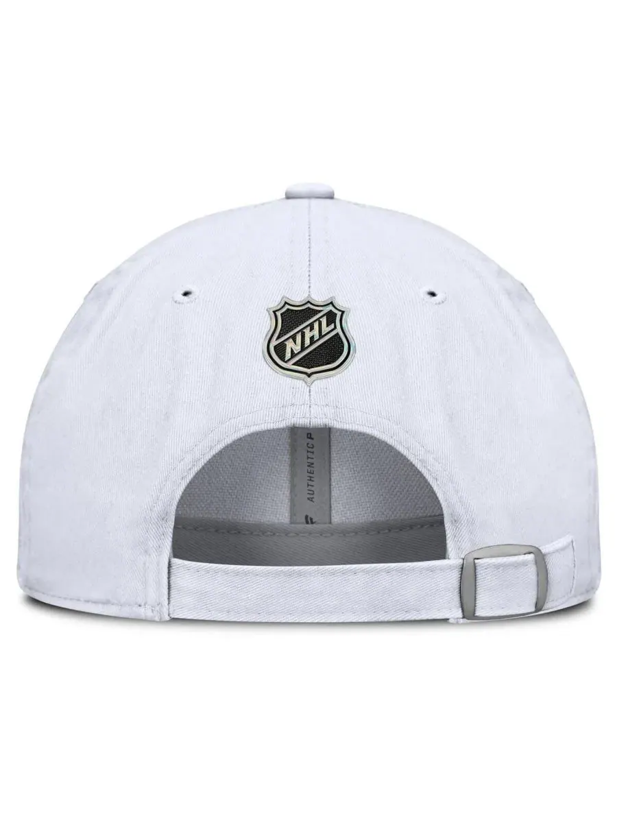 Кепка Chicago Blackhawks Authentic Pro Hockey Fights Cancer Fanatics — изображение 2 из 4, белый