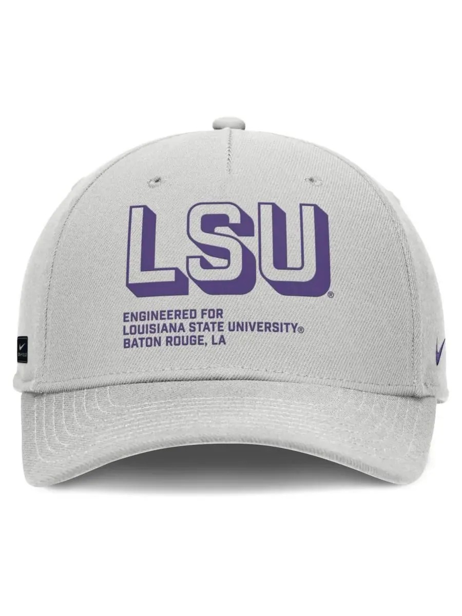 Nike Мужская серая кепка LSU Tigers 2025 Sideline Dust с регулируемой высотой и зауженным верхом — изображение 2 из 4, серый