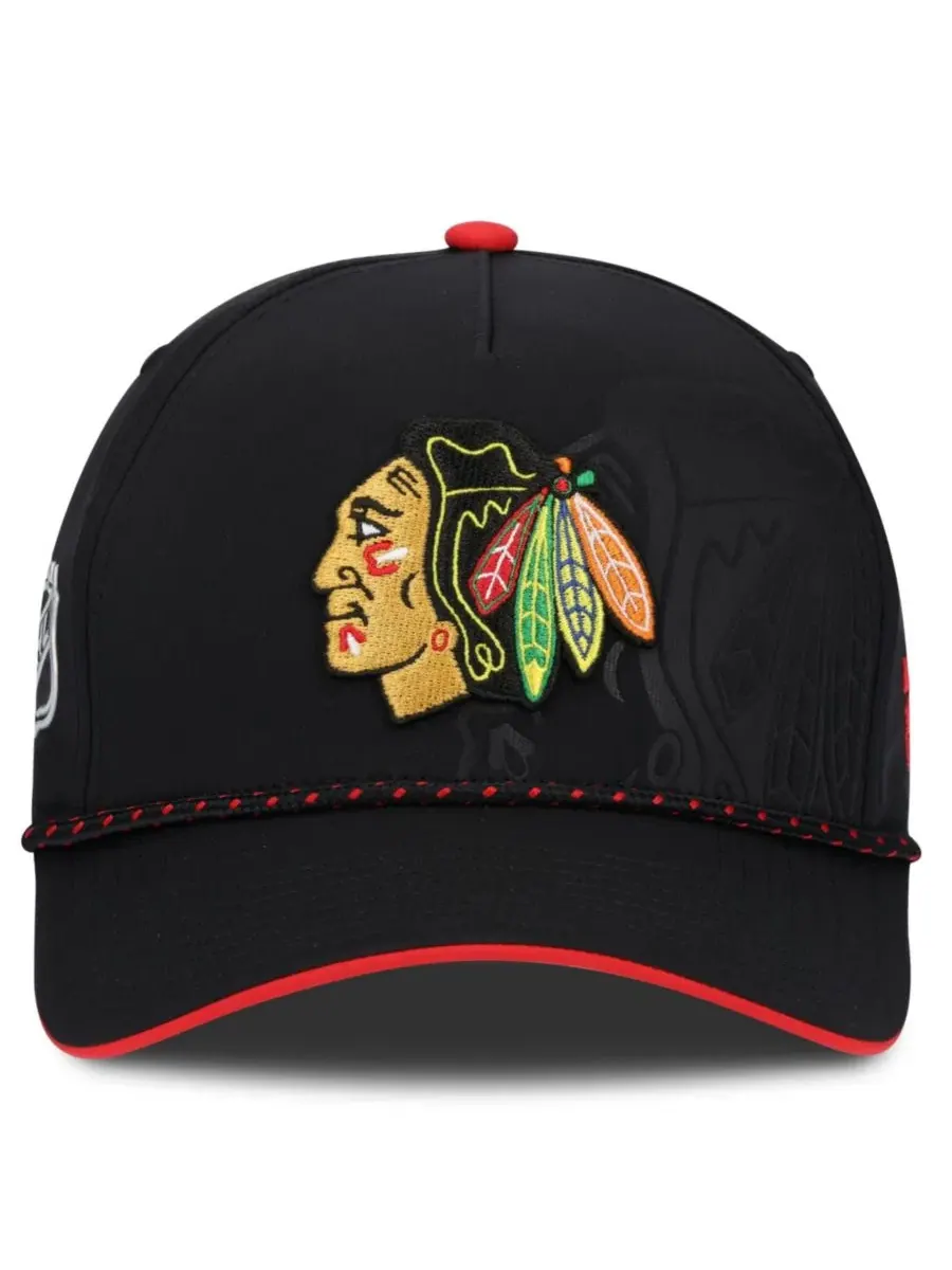 Кепка с вышитым логотипом Chicago Blackhawks On Stage Podium A-Frame Fanatics — изображение 2 из 5, черный красный