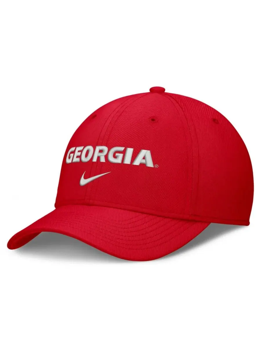 Кепка Nike Georgia Bulldogs Rise On-Field SwooshFlex Dri-FIT Flex — изображение 1 из 4, красный