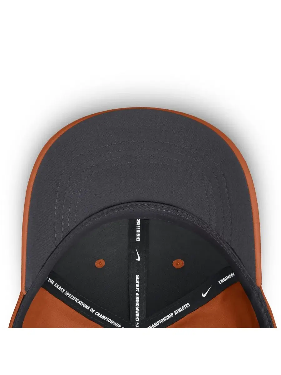 Кепка с вышивкой Aerobill Swooshflex Dri-FIT Texas Longhorns Nike — изображение 4 из 4, оранжевый