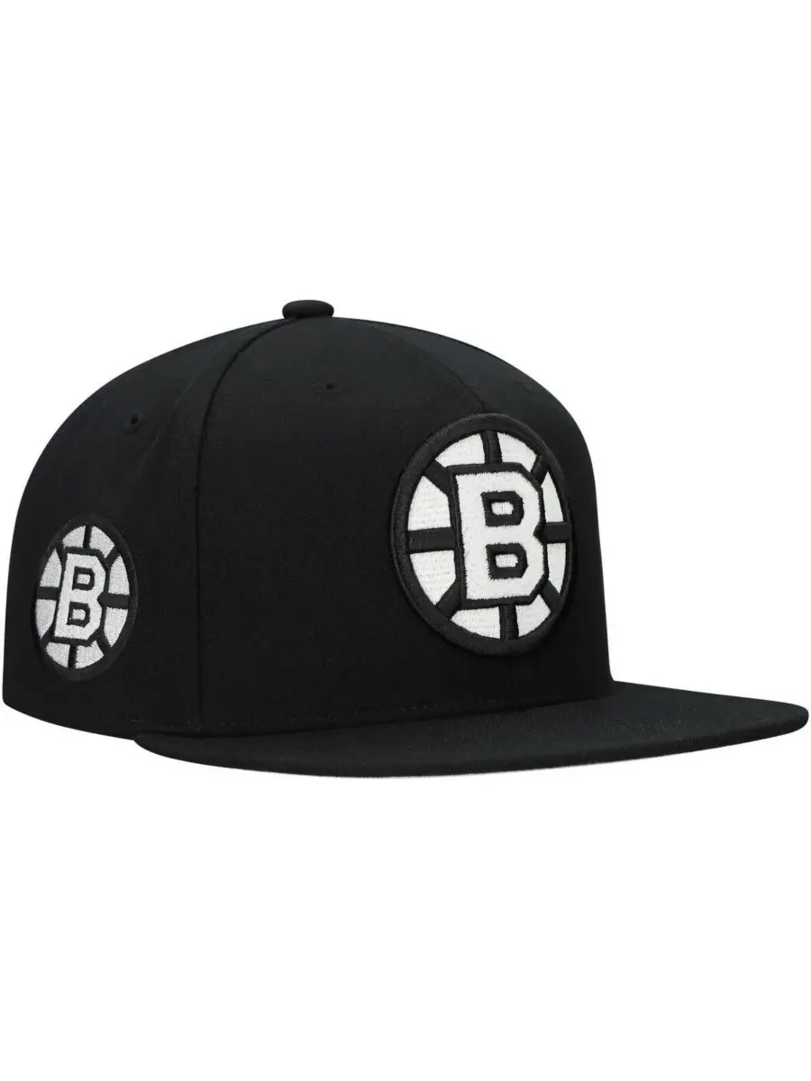Mitchell & Ness Мужская черная бейсболка Boston Bruins с регулируемой застежкой — изображение 1 из 5, черный