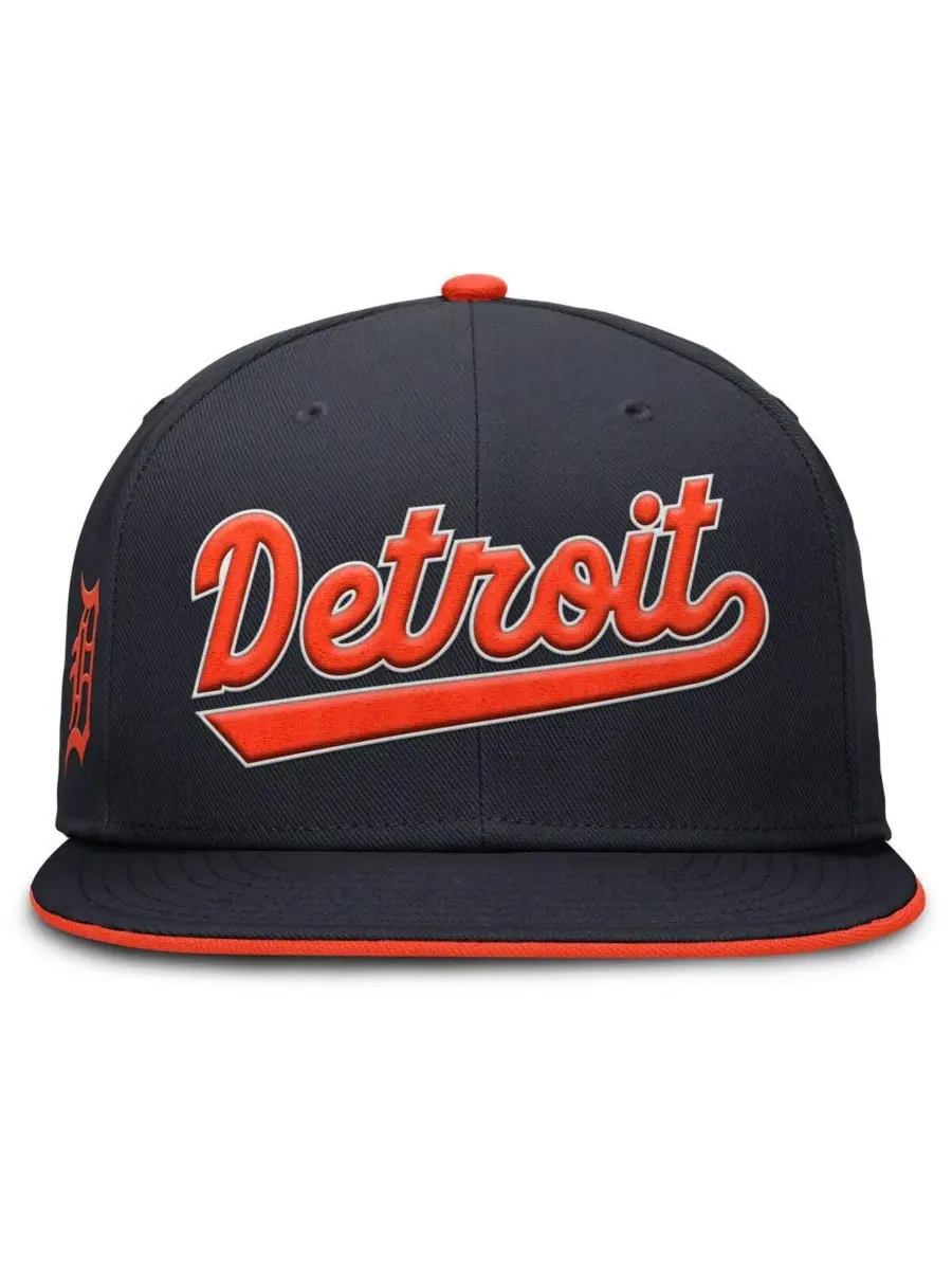Nike Мужская темно-синяя бейсболка Detroit Tigers True Performance Fitted Hat — изображение 4 из 4, темно-синий