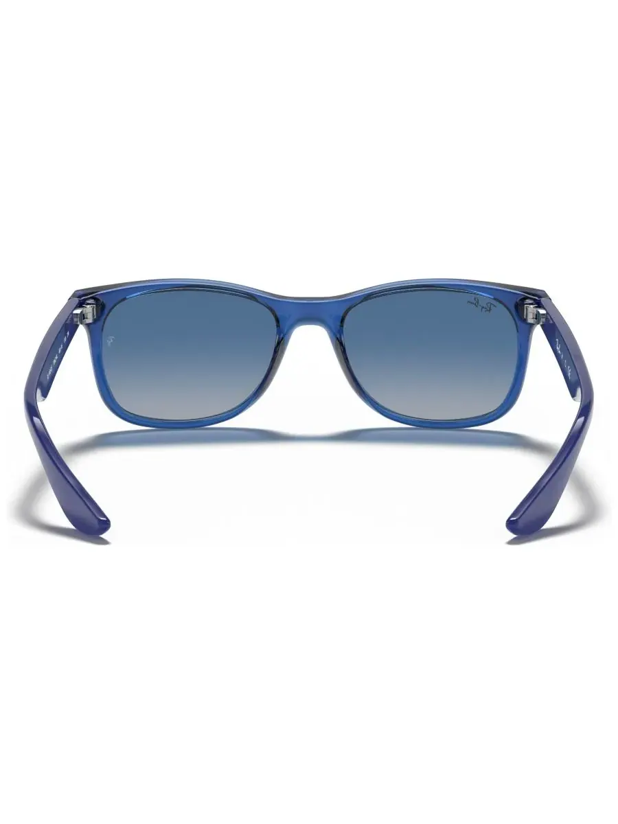 Детские солнцезащитные очки RJ9052S NEW WAYFARER (для детей 11-13 лет) Ray-Ban Jr — изображение 4 из 6