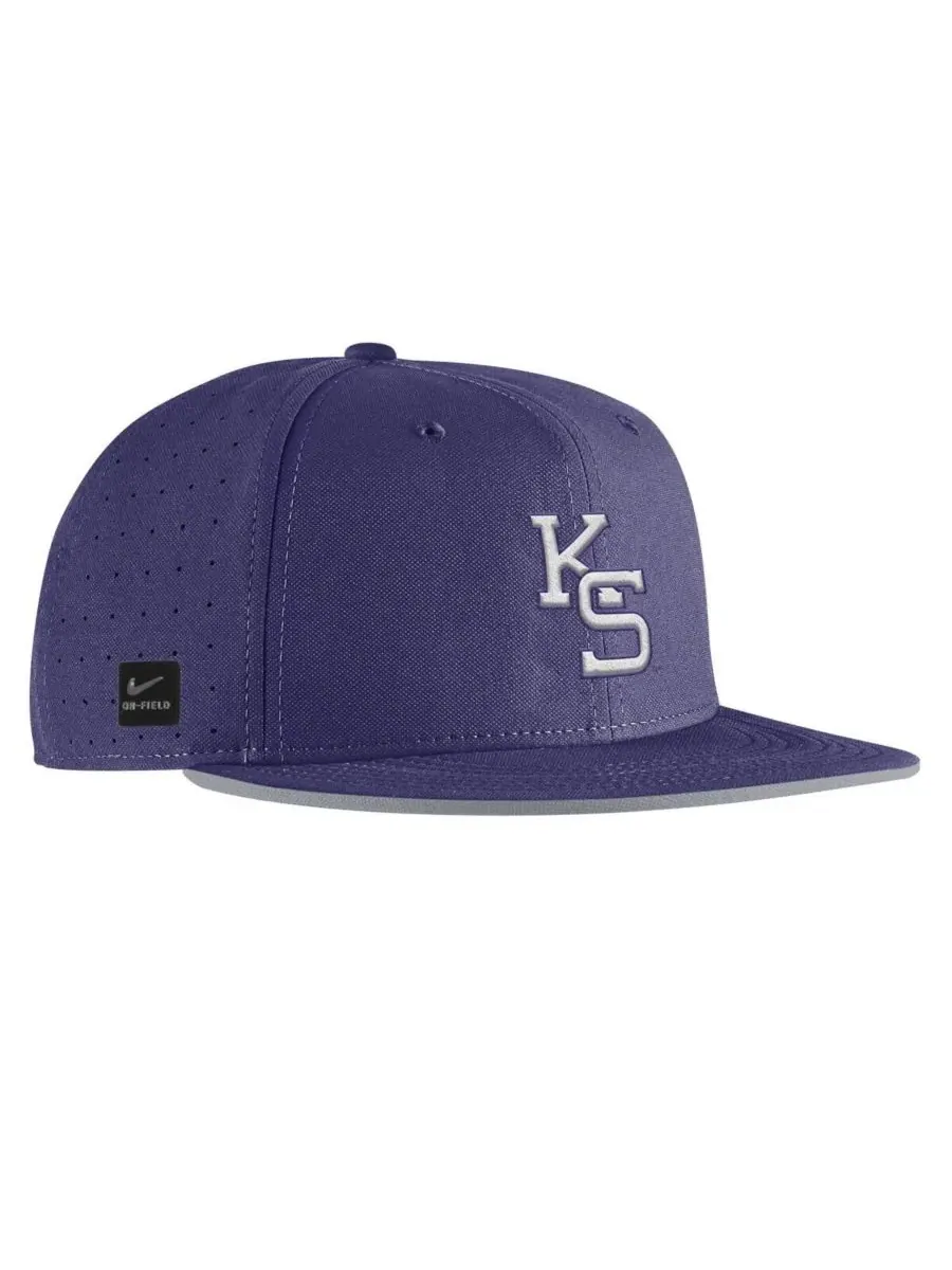 Nike Мужская фиолетовая бейсболка Kansas State Wildcats On-Field True Performance — изображение 3 из 3, фиолетовый