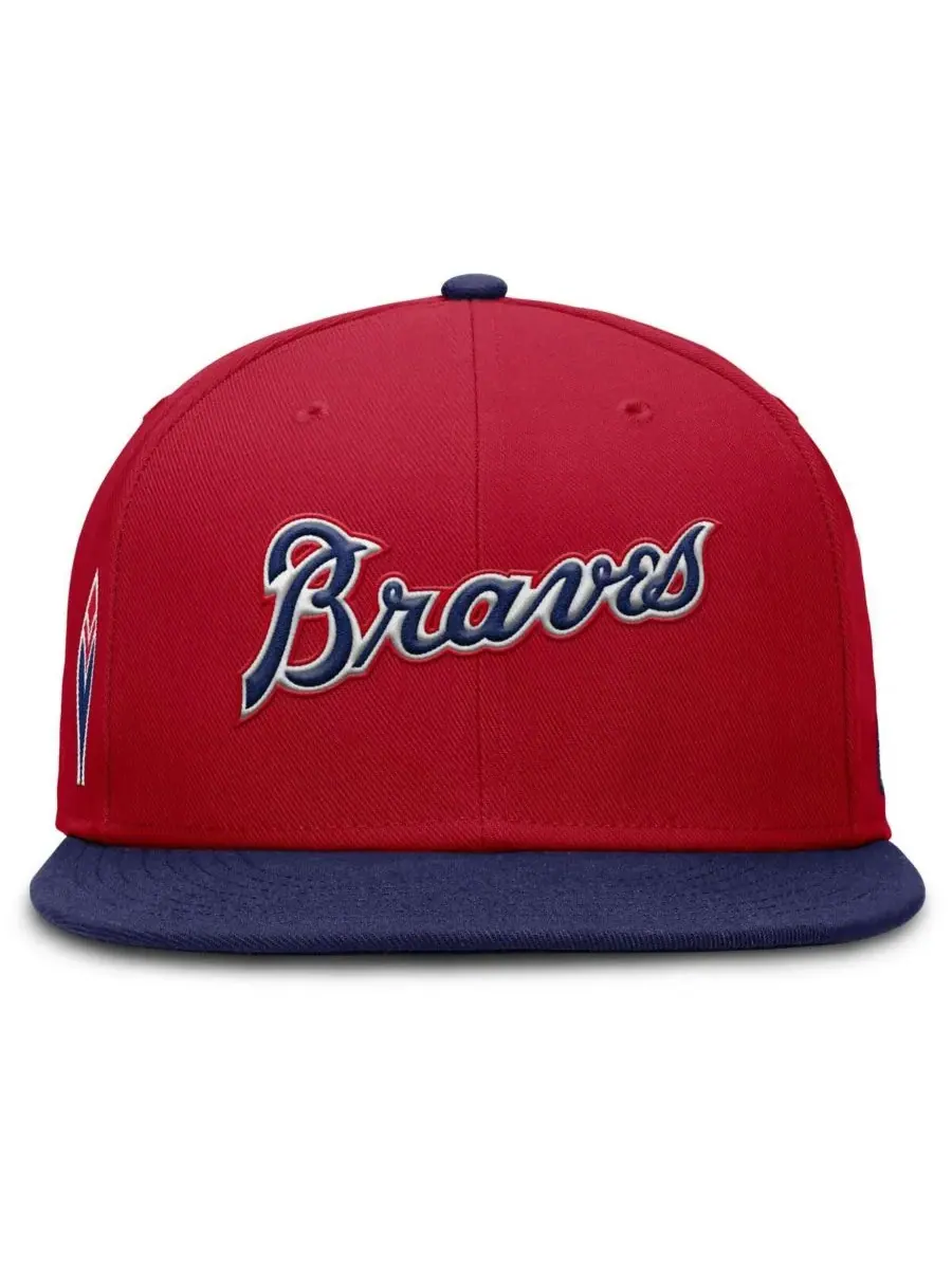 Nike Мужская красная бейсболка Atlanta Braves True Performance Fitted Hat — изображение 2 из 4, красный