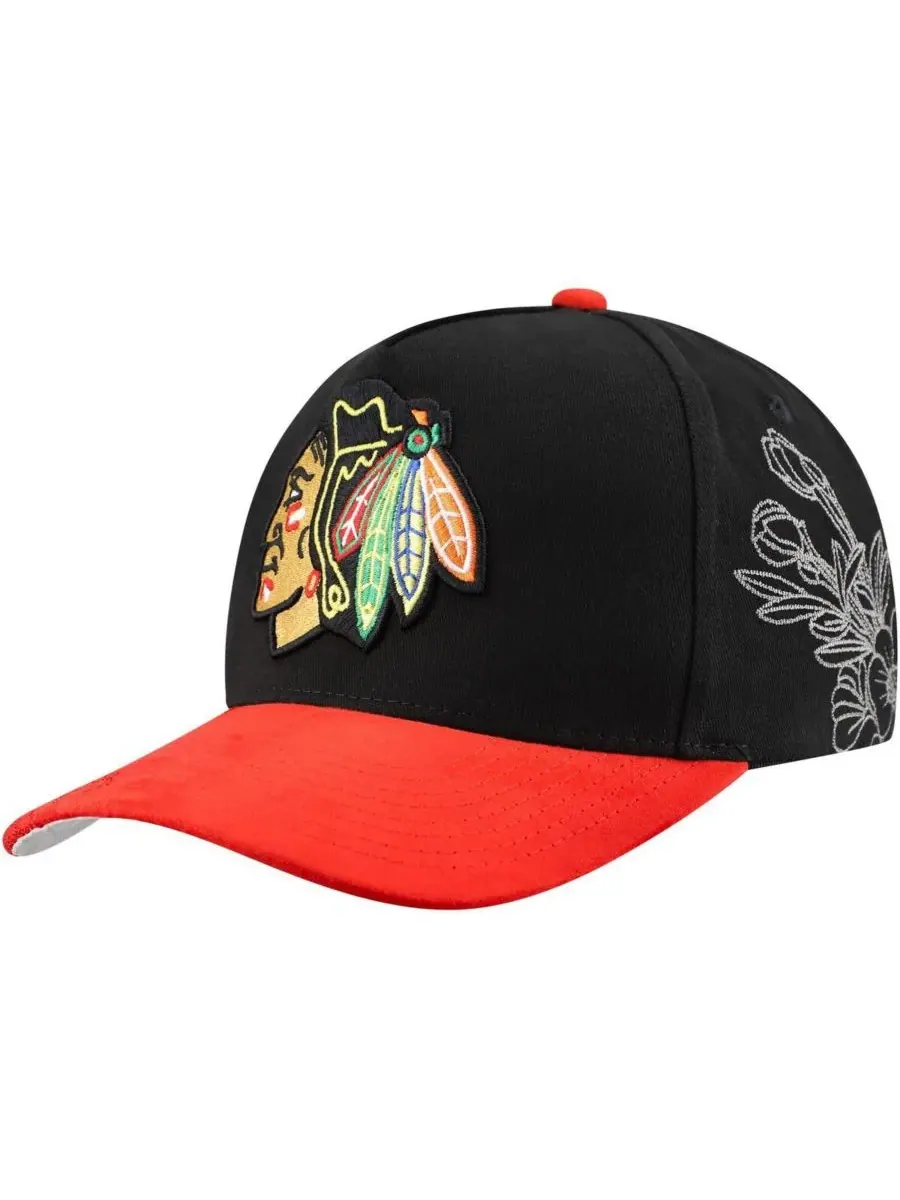 Mitchell & Ness Черно-красная регулируемая бейсболка Chicago Blackhawks May Flowers Pro Crown — изображение 3 из 4
