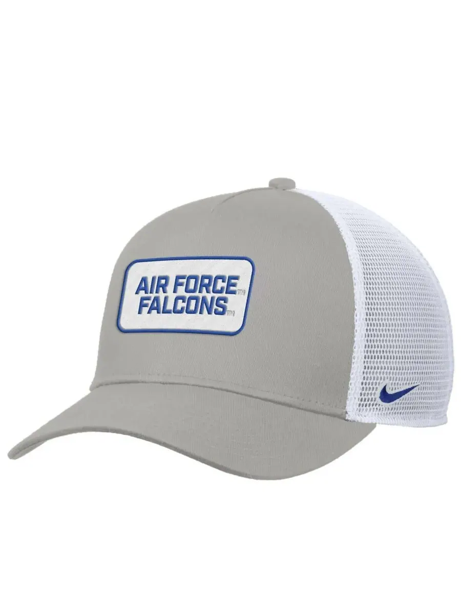 Nike Мужская регулируемая бейсболка Air Force Falcons 2025 On-Field Rise Trucker Performance цвета — изображение 1 из 2