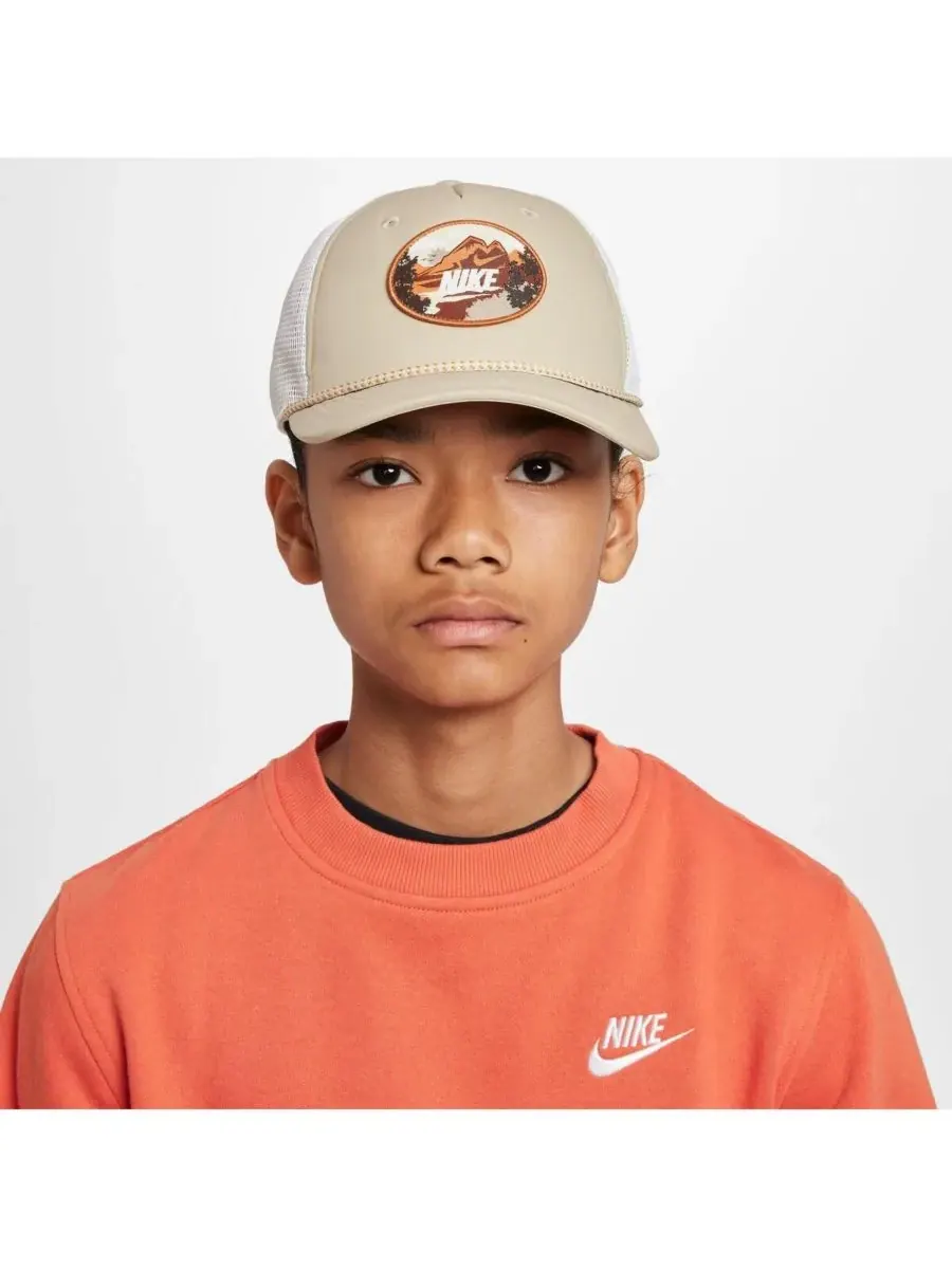 Nike Регулируемая кепка-тракер цвета хаки для мальчиков и девочек — изображение 1 из 5