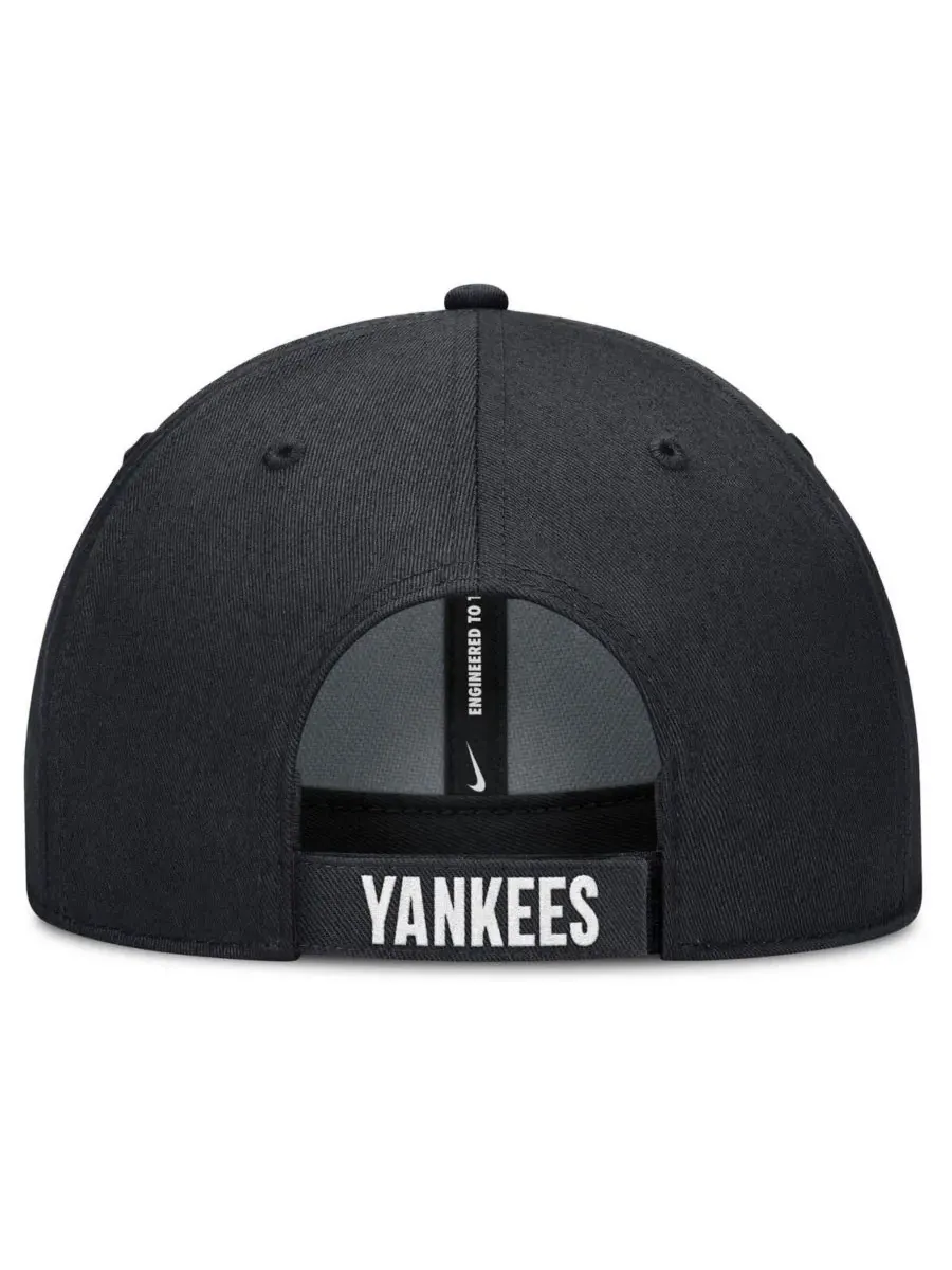 Nike Мужская регулируемая бейсболка New York Yankees Club белого/темно-синего цвета — изображение 4 из 4, белый темно-синий