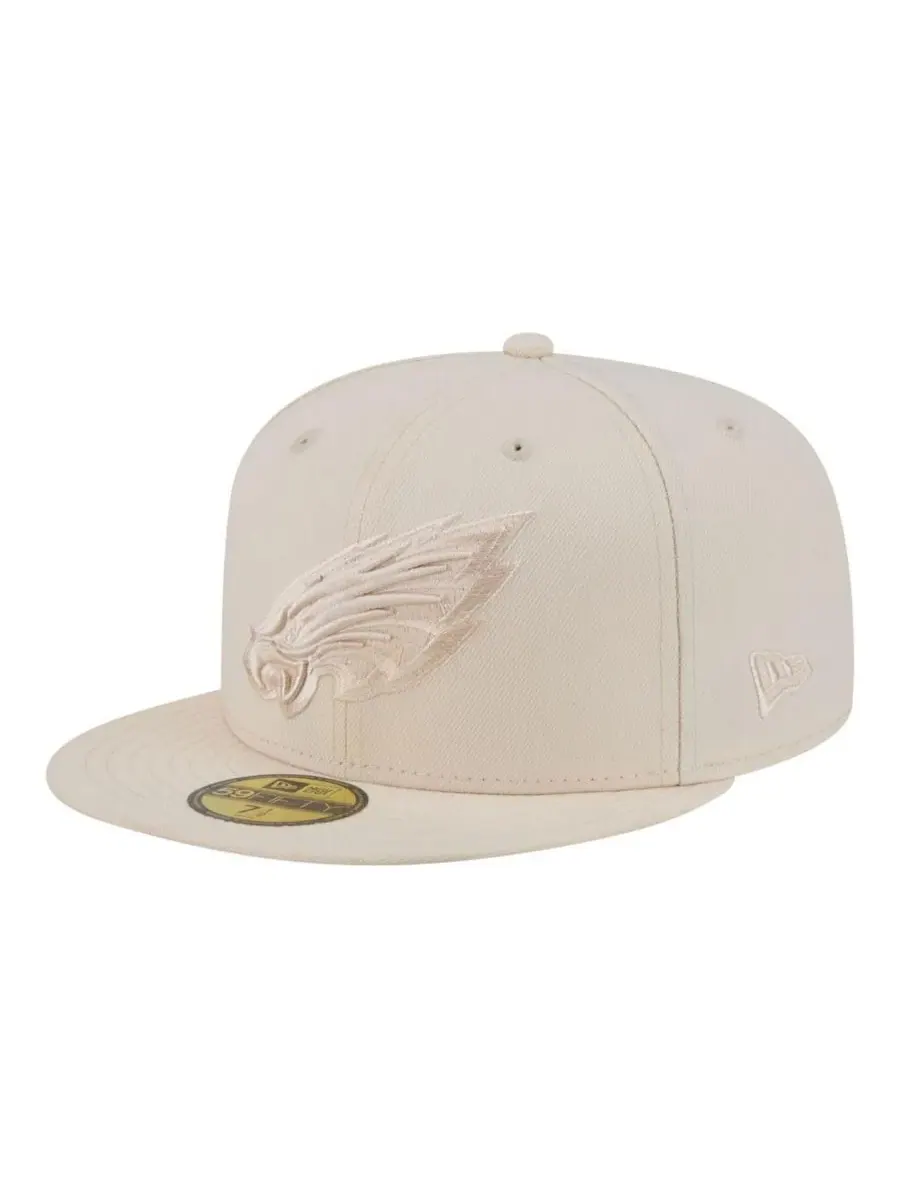 Кепка с высокой тульей, с вышитым логотипом New Era