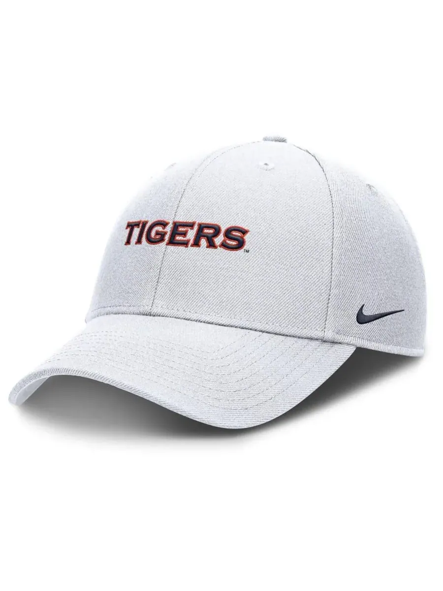 Nike Мужская белая бейсболка Auburn Tigers 2025 с регулируемым размером для игрового дня на поле — изображение 1 из 4, белый