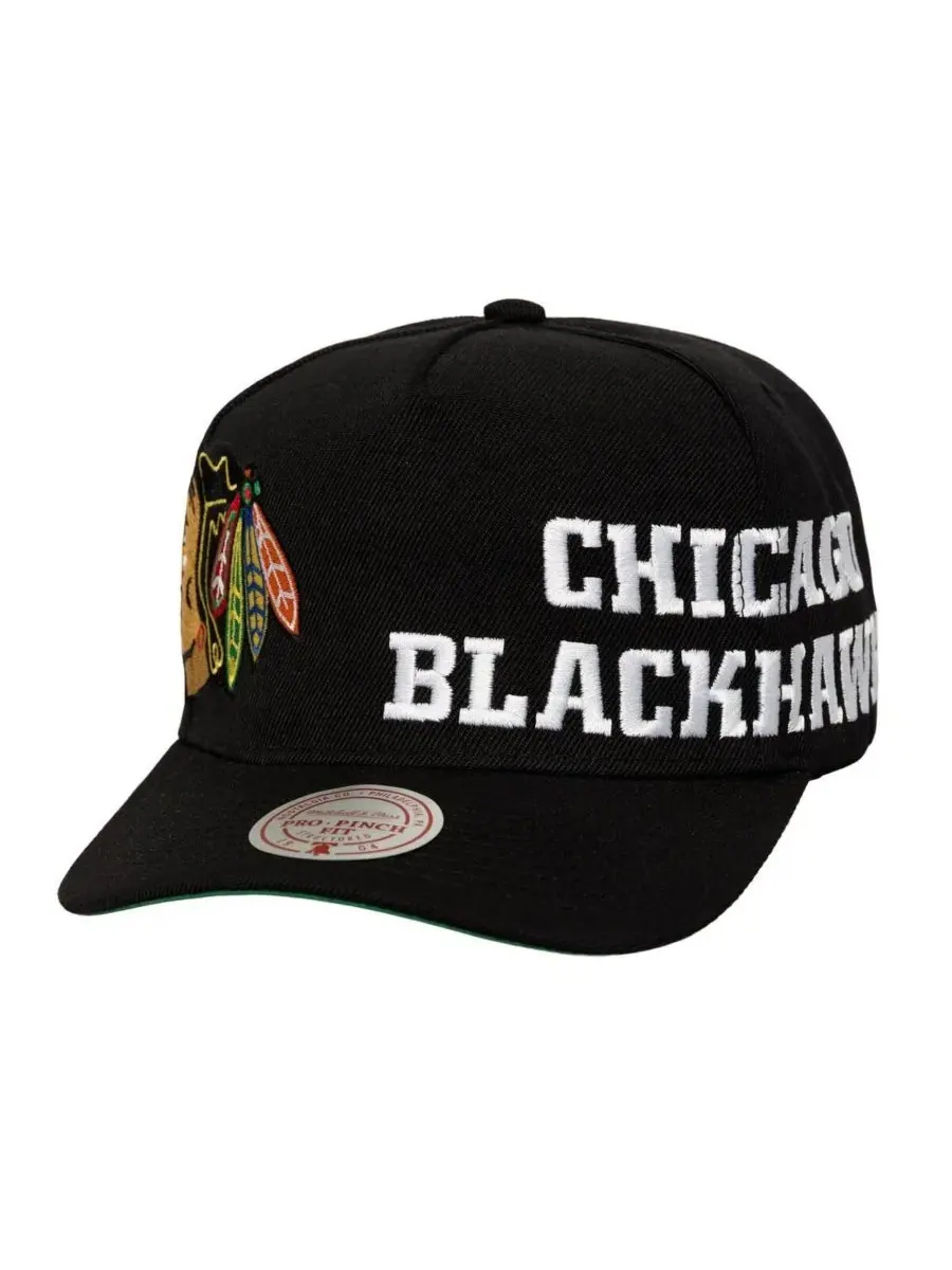 Mitchell & Ness Мужская черная бейсболка Chicago Blackhawks с логотипом Busted Logo Wordmark и — изображение 1 из 3, черный