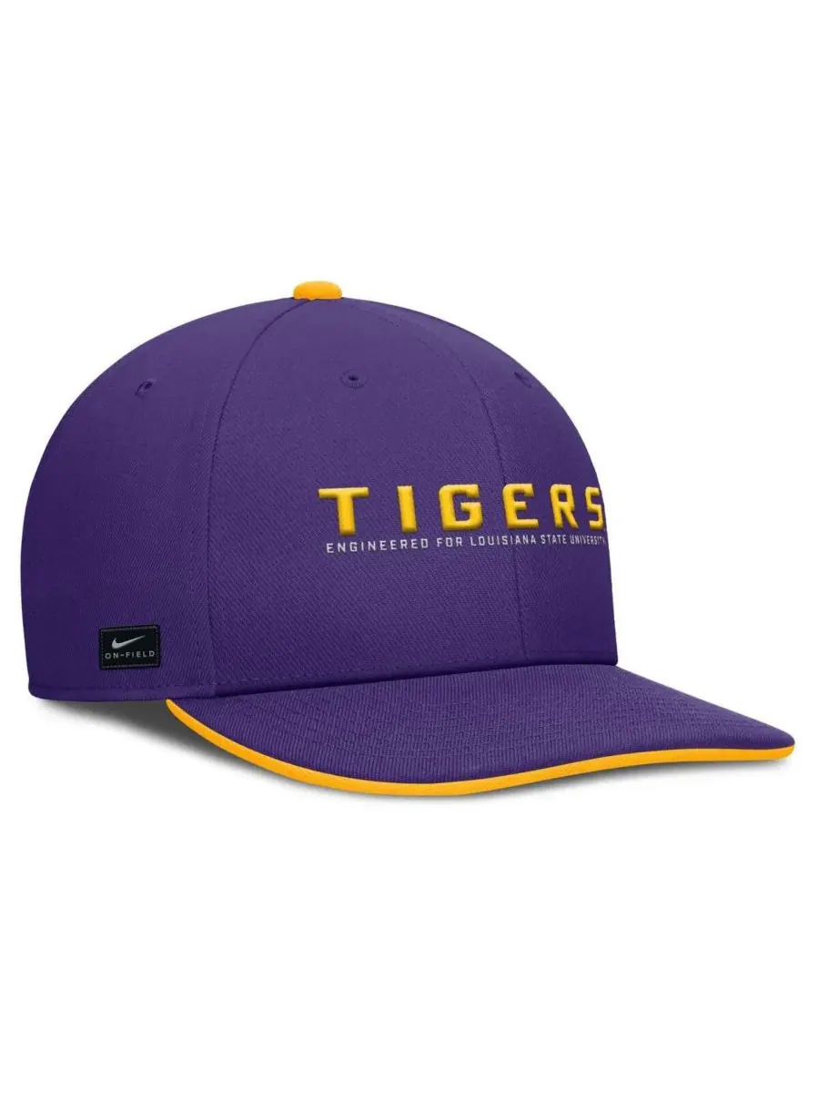 Nike Мужская фиолетовая кепка LSU Tigers 2025 On-Field Pro Performance с регулируемой высотой — изображение 3 из 4