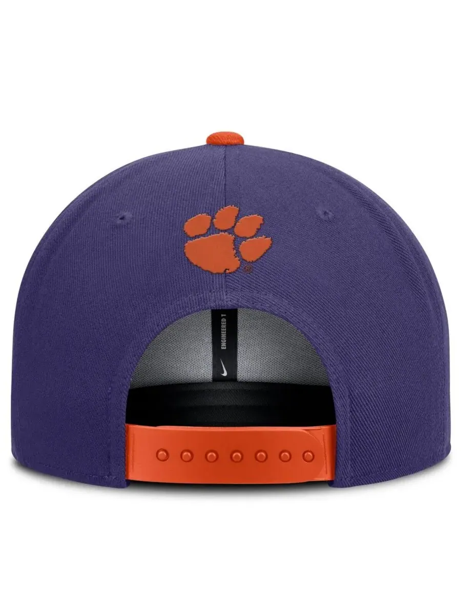 Nike Мужская фиолетово-оранжевая кепка Clemson Tigers 2025 с нашивкой на поле Pro Dri-FIT Snapback — изображение 4 из 4