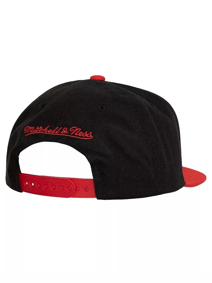 Мужская черная бейсболка Detroit Red Wings Core Team Ground 2.0 Snapback Mitchell & Ness — изображение 3 из 3