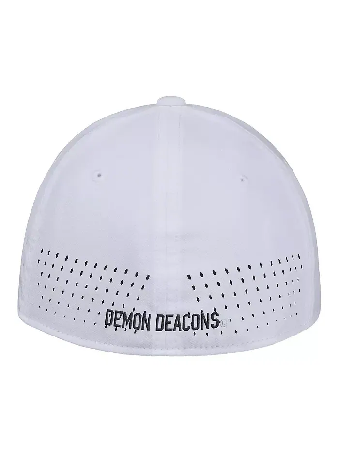 Мужская белая бейсболка Wake Forest Demon Deacons 2025 On-Field Performance Flex Nike — изображение 3 из 3