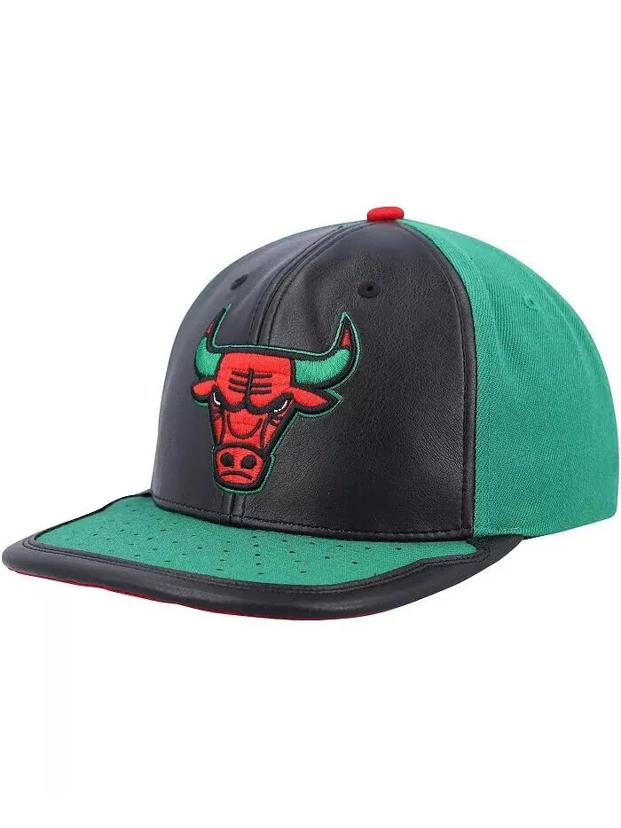Мужская черно-зеленая кепка Chicago Bulls Day One Snapback Mitchell & Ness — изображение 1 из 2