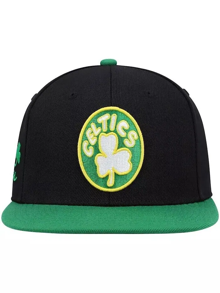 Мужская черно-зеленая бейсболка Boston Celtics Hardwood Classics Snapback Mitchell & Ness — изображение 2 из 4