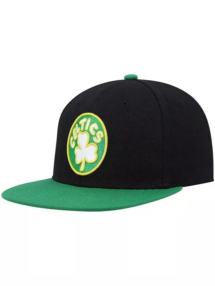 Мужская черно-зеленая бейсболка Boston Celtics Hardwood Classics Snapback Mitchell & Ness — изображение 3 из 4