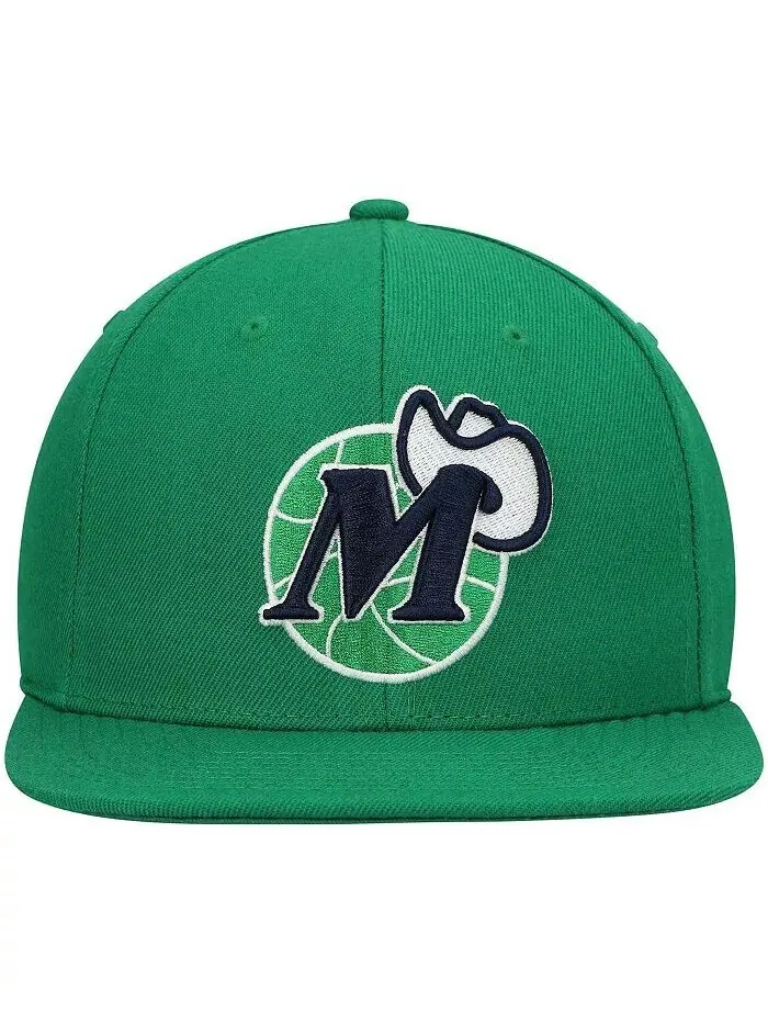 Мужская зеленая кепка Snapback Dallas Mavericks Hardwood Classics Team Ground 2.0 Mitchell & Ness — изображение 2 из 4