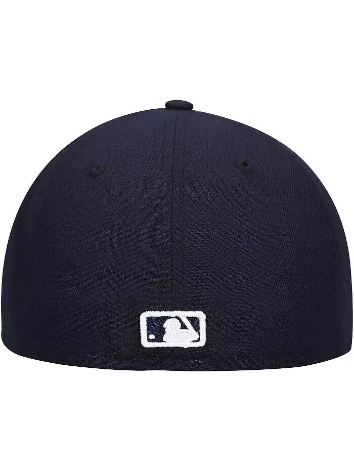 Мужская темно-синяя шляпа с логотипом Milwaukee Brewers, белая 59FIFTY, приталенная шляпа New Era — изображение 3 из 4