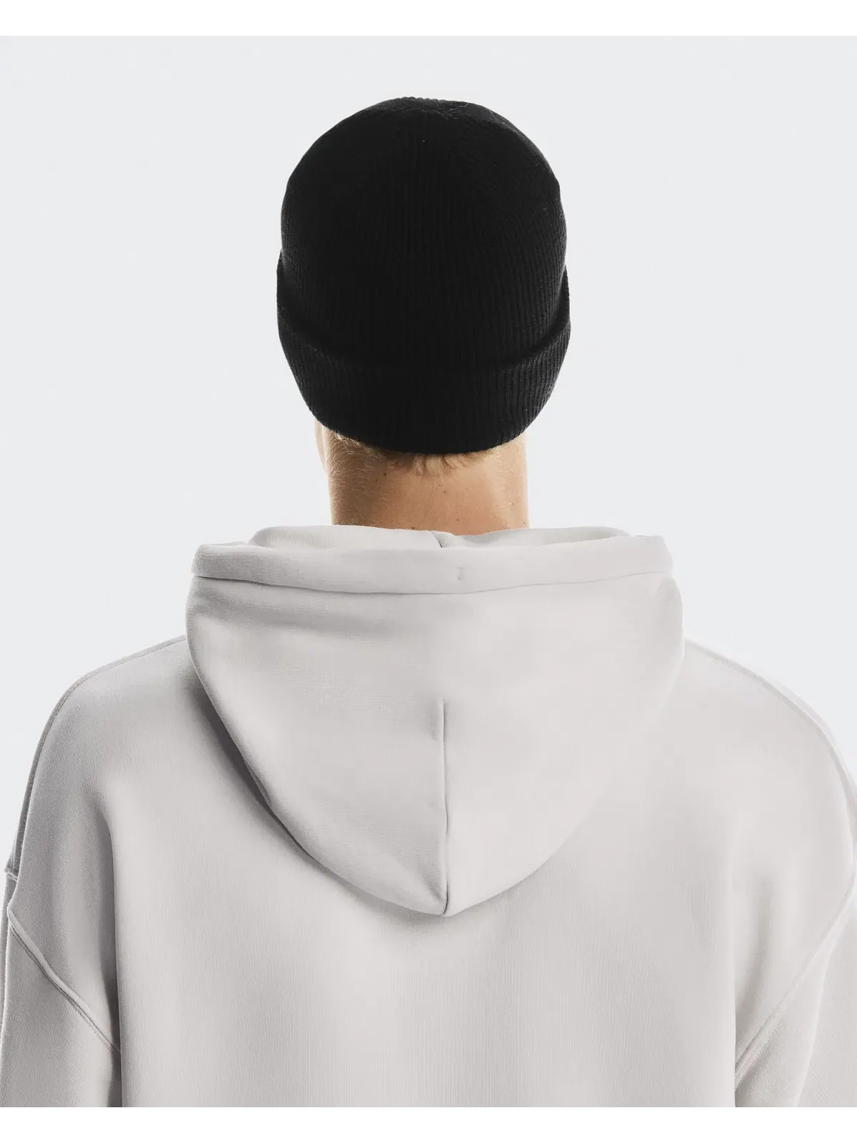 Шапка бини из шерсти мериноса On Merino Beanie — изображение 5 из 6, черный