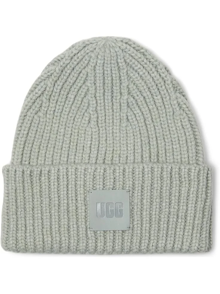 Женская шапка UGG Chunky Rib с логотипом UGG