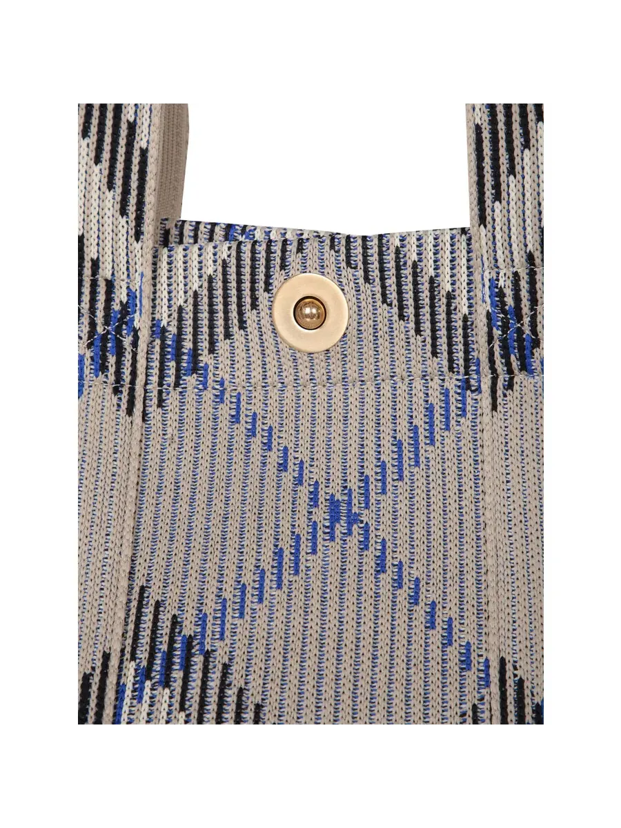 Сумка-тоут Burberry Med Check цвета оливы-беж — изображение 3 из 4, лишайник