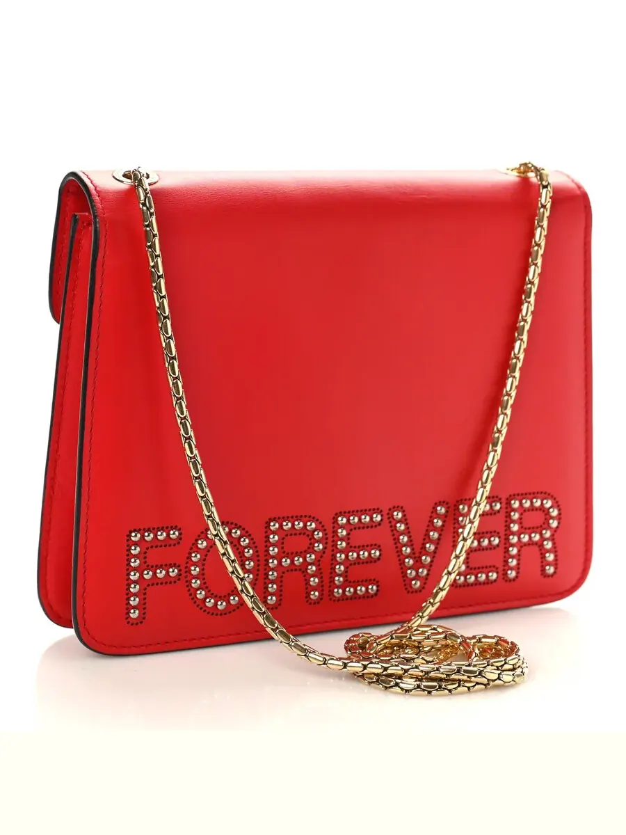 Сумка через плечо Bvlgari Serpenti Forever Studded Flap Bag — изображение 3 из 3, красный