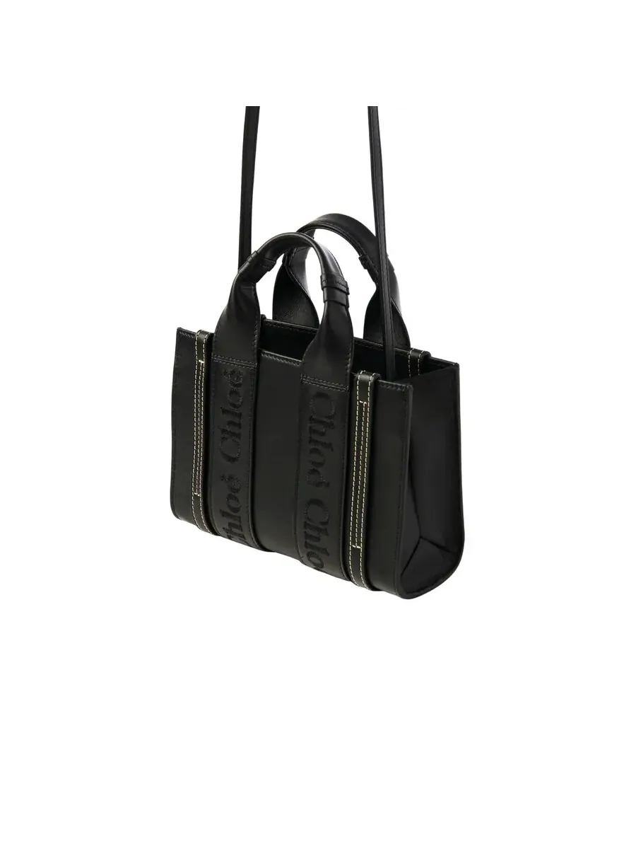 Мини-сумка-тоут Chloé Mini Woody из кожи — изображение 2 из 3, черный