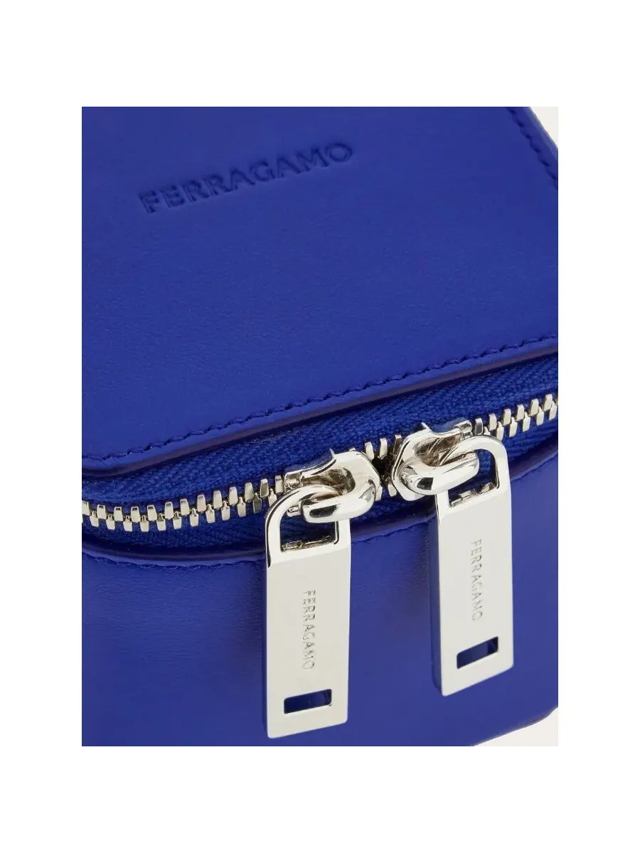 Микросумка Ferragamo — изображение 4 из 5, синий
